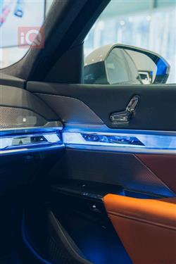 بي ام دبليو الفئة 7